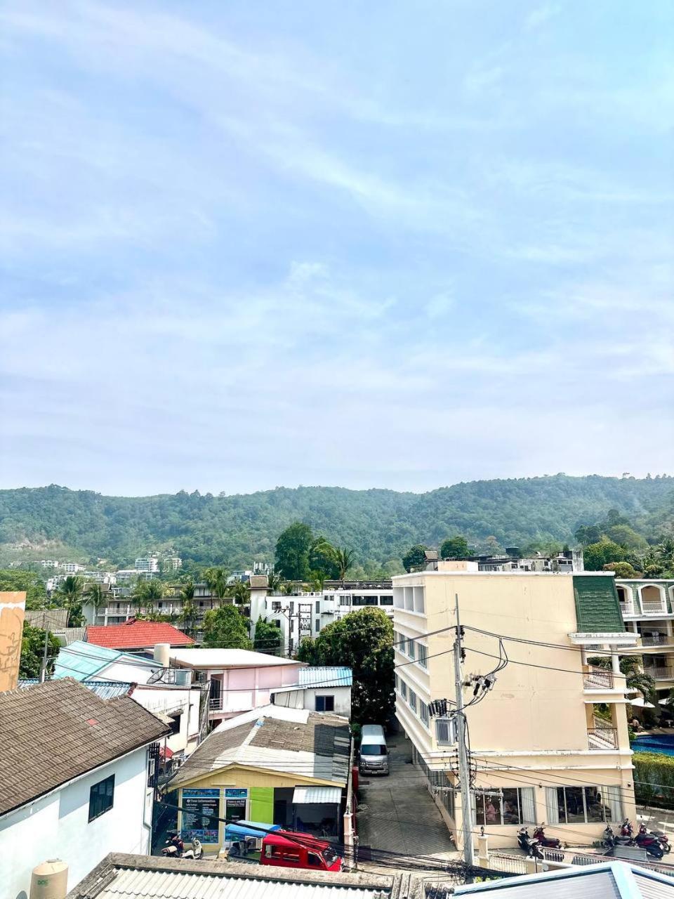 Blueskyhouse Patong Hotel Eksteriør billede